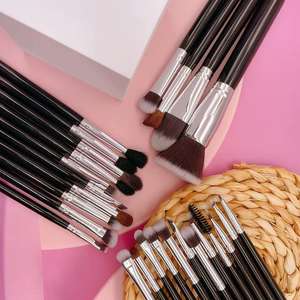 YRX classique manche en bois noir pinceau à sourcils Angle maquillage des yeux ensembles de pinceaux pinceau à sourcils avec <span class=keywords><strong>jolie</strong></span> forme de tête - Product Image 6