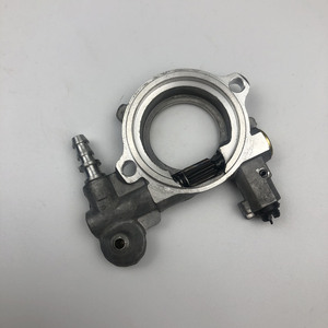 Bán buôn của các bộ phận bơm dầu cho Đức <span class=keywords><strong>STIHL</strong></span> MS240 và 260 <span class=keywords><strong>chainsaws</strong></span>, khai thác gỗ cưa, và cưa xích - Product Image 2