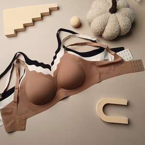 Reggiseno Gotico Senza Cuciture Sottile per Donna Taglie Forti, Comfort Quotidiano, Importato dalla Cina per Europa e USA - Product Image 2