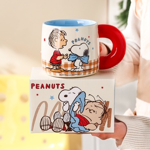 Wholesale New Cute Cartoon Pottery Ceramic Coffee Cups Charlie Brown Design Reusable Custom Brand White <b>Box</b> Packaging Birthday - Product Image 4