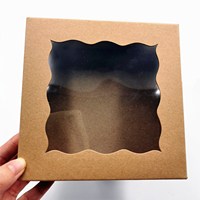 Boîte en papier kraft brun de différentes tailles avec fenêtre transparente Boîtes à gâteaux surélevées de 4 6 8 10 pouces