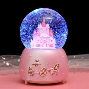 Fantasia creativa fiaba principessa castello sfera di cristallo scatola di <span class=keywords><strong>musica</strong></span> in resina artigianale palla di cristallo di neve - Product Image 4