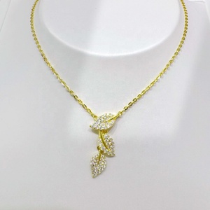 Collar de plata de ley 925 con baño de oro de 18k, collar de lujo para mujer, delicado, con piedras preciosas, concha, mariposa, cadena. - Product Image 2