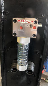 Pompa Pelumas Otomatis Hidrolik Doosan <span class=keywords><strong>Bobcat</strong></span> Develon Hyundai untuk Excavator, Breaker Hammer, dan Suku Cadang - Product Image 4