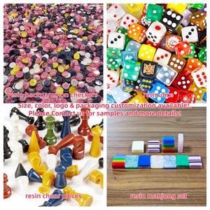 Set di Scacchi in Resina Direttamente dalla Fabbrica, Splendide Figure Blu Tonalità Re Regina Cavaliere Vescovo Sculture - Product Image 6