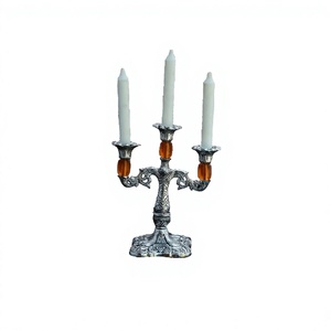Bougeoir en laiton massif argenté gravé avec 3 bras beau bougeoir pour les fêtes de mariage et les événements décor - Product Image 1