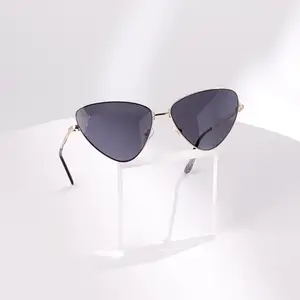 Retro Triangle Shape Rim Small Lens Metal Small Frame Cat Eye Sunglasses Simple Wear Trend Hip Hop Modeling Metal Sun Glasses