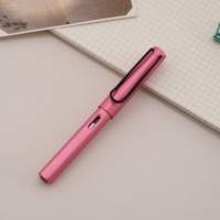 Ensemble de stylos plume promotionnels à faible minimum de commande, stylo plume d'affaires avec pointe de 0,5 mm, encre noire/bleue pour le bureau