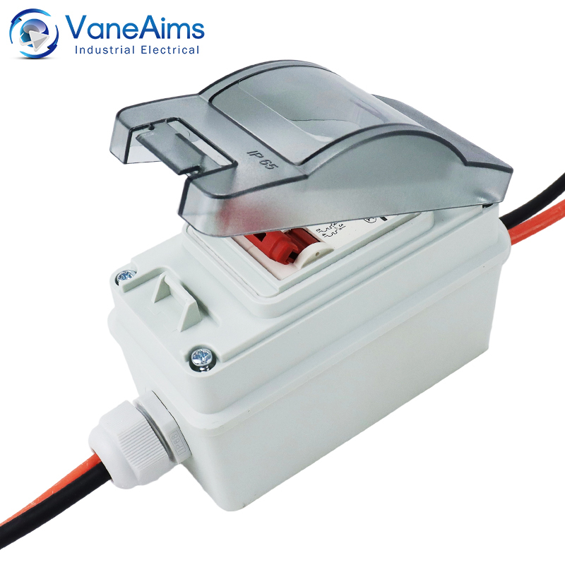 Vaneaims IP65 DC500V 1in 1out 16/20/32/40/50/63A Solar Panel Circuit Breaker PA66 Junction Box 1sting Solar Disconnect MCB Type · image 3