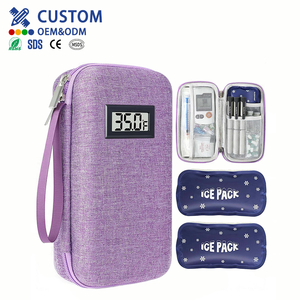 กระเป๋าเก็บอินซูลินแบบพกพา ยี่ห้อ Oxford Insulated Fashionable  พร้อมโลโก้สั่งทำพิเศษ สำหรับ<span class=keywords><strong>ยา</strong></span>อินซูลิน ความจุ 1.4 ลิตร พร้อมแผ่นน้ำแข็ง 2 ชิ้น สีม่วง - Product Image 1