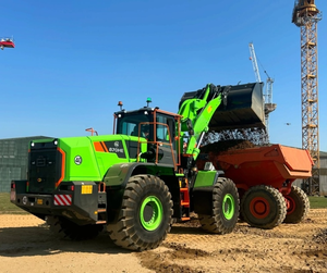 Cargadora Frontal Eléctrica Liugong de Alta Potencia con Batería de Litio de 7000 kg y 7 Toneladas, Modelo 870HE/870HE Max, en Venta - Product Image 2