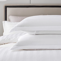 Ensemble de literie d'hôtel Hilton 5 étoiles en coton 100% à fibres longues 60S 4 pièces 300TC blanc rayé draps et housse de couette