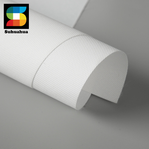 <span class=keywords><strong>Lona</strong></span> de inyección de tinta de poliéster en blanco <span class=keywords><strong>impermeable</strong></span> para impresión de látex <span class=keywords><strong>UV</strong></span> - Product Image 1