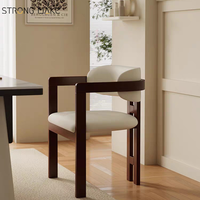 Foshan Design européen Table à manger d'intérieur nordique en bois noir meubles de chambre chaises en bois massif pour Table à manger
