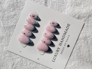Venta al por mayor 10 piezas <span class=keywords><strong>azul</strong></span> francés <span class=keywords><strong>pintado</strong></span> a mano Gel prensa <span class=keywords><strong>uñas</strong></span> hermoso lujo diseño personalizado Artificial prensa en las <span class=keywords><strong>uñas</strong></span> - Product Image 5