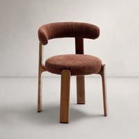 Chaise de salle à manger rembourrée en bois de frêne de style moderne JP, avec assise rembourrée et structure en bois massif, idéale pour restaurant, hôtel, salle à manger.