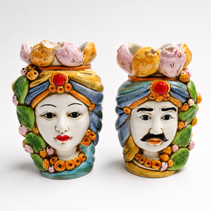 Vaso in <span class=keywords><strong>Ceramica</strong></span> Colorato a Forma di Testa Moresca Siciliana Dipinto a Mano Stile <span class=keywords><strong>Caltagirone</strong></span> per Decorazione Balcone - Product Image 2