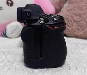 Appareil photo plein format <span class=keywords><strong>Z7</strong></span> <span class=keywords><strong>II</strong></span> d'occasion avec capteur BSI-CMOS, enregistrement vidéo 4K, écran inclinable - Product Image 5