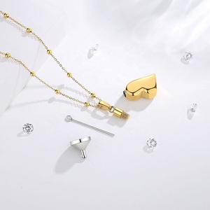 Joyas de Cremacion Colgante de Urna en Forma de Corazon Chapado en <span class=keywords><strong>Oro</strong></span> de Acero Inoxidable de Alta Calidad con Collar - Product Image 3