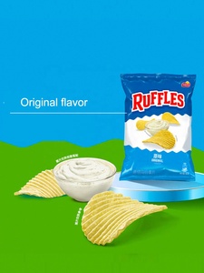 Chips <span class=keywords><strong>Ruffles</strong></span> Sabor a Cebolla y Yogur, Sabor a Queso Cheddar y Crema Agria, 82g, Bocadillos Exóticos - Product Image 4