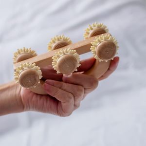 ウッドセラピー バス＆ボディ用 マッサージツール 木製手動ローラーマッサージャー ポータブル - Product Image 2