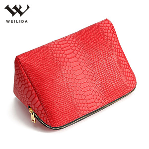 Hot <strong>Sale</strong> Fashion Custom Pouch Travel Kit Makeup <strong>Bag</strong> Snake Pattern <strong>Cosmetic</strong> Pu Storage Make up <strong>Bag</strong> With Logo - Product Image 3