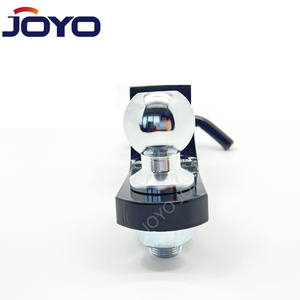 Vente directe d'attelage de remorque en acier au carbone de 2 pouces avec boule et accessoires de serrage - Product Image 5