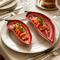 Nouveau plat de légumes en céramique en forme de poivron rouge rustique créatif ajoute une touche naturelle et ludique à votre réglage de table