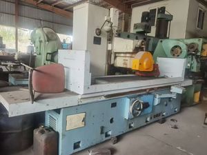Machine à rectifier de surface M7150x16/HZ d'<span class=keywords><strong>occasion</strong></span>, rectifieuse de surface à table rectangulaire à broche horizontale Hangzhou 500x1600mm - Product Image 2
