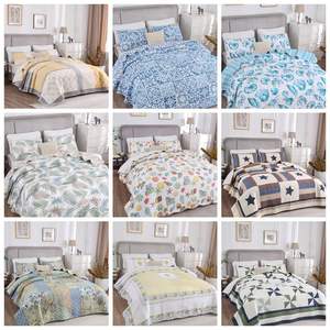 مجموعة لحاف موديل الأكثر مبيعًا ، قطن قابل للعكس مع 2 وسادة بلون أخضر - Product Image 6