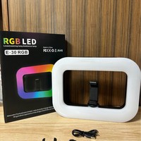 Lampu Ring RGB E-30 Portabel untuk Streaming Langsung, Fotografi, dan Pencahayaan Ponsel, dengan Baterai Lithium untuk Kontrol