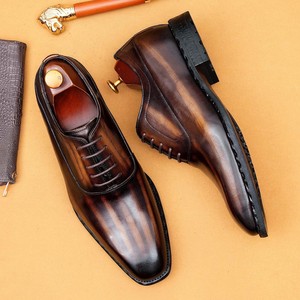 รองเท้าหนังวัวแท้คุณภาพสูง ดีไซน์เนอร์ รองเท้าลำลอง ระบายอากาศได้ดี พื้นนุ่ม มีเชือกผูก เหมาะสำหรับใส่ทำงานลำลอง รองเท้าหนังผู้ชาย - Product Image 1