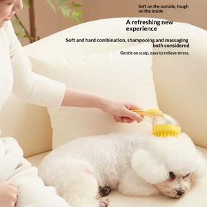 Brosse de bain en plastique pour animaux de compagnie avec long manche pour chiens et chats - Tête rechargeable pour gratter, <span class=keywords><strong>shampoing</strong></span> et massage nettoyant - Product Image 3