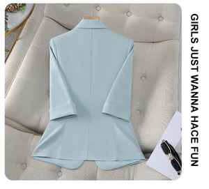เสื้อสูทผู้หญิงแขนสามส่วนแบบลำลอง ผ้าบาง สีพื้น แฟชั่น - Product Image 5
