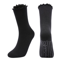 Chaussettes antidérapantes à volants Pilates Crew Chaussettes de yoga personnalisées avec logo brodé