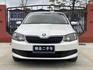 <span class=keywords><strong>Skoda</strong></span> <span class=keywords><strong>Fabia</strong></span> 1.4L Automatica Usata del 2017, Benzina, Guida a Sinistra, 43.496 Miglia, Bianca, Compatta, Hatchback, per Esportazione - Product Image 2