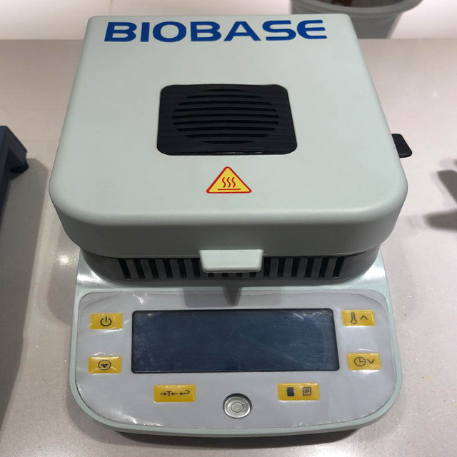 Biobase Moisture Meter Adjustable Temperature and Time Laboratory Rapid Moisture Meter Scale