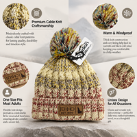 Bonnet en tricot torsadé rustique personnalisé avec pompon, bonnet d'hiver classique pour les voyages d'hiver, le camping, la randonnée et les aventures en plein air