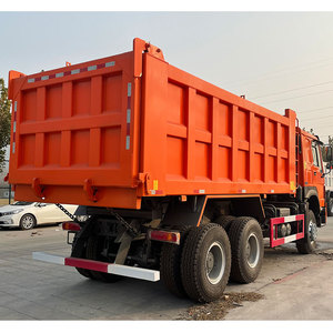Camion à <span class=keywords><strong>benne</strong></span> basculante Howo Sinotruk 6x4 utilisé 10 pneus 30 tonnes 40 tonnes 6x4 <span class=keywords><strong>Benne</strong></span> 371HP 375HP 420HP Engine Sino Trucks - Product Image 2