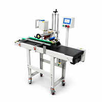 Machine d'étiquetage automatique de surface plane avec convoyeur pour étiquettes autocollantes de cartons, sacs, pochettes et enveloppes d'expédition