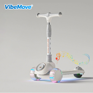 Trottinette pliable pour enfants, best-seller, pas chère, avec lumières musicales et design anti-basculement, pour les enfants de 3 ans et plus - Product Image 4