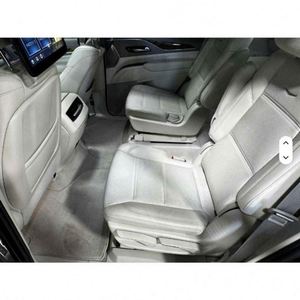 SUV <span class=keywords><strong>Escalade</strong></span> d'occasion en excellent état - Product Image 4