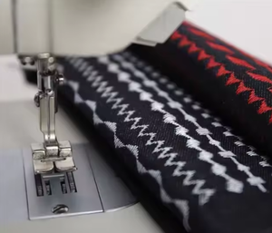 Machine à coudre zigzag industrielle multifonctionnelle semi-automatique haute vitesse JUKKY 20U53 à <span class=keywords><strong>double</strong></span> aiguille pour usine de fabrication - Product Image 4