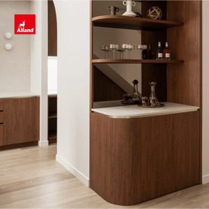 Gabinete de Cocina Estilo Español Minimalista Personalizado en Chapa de Roble Blanco y Nogal con Isla Curva, Estante y Puerta de Losa Plana, Servicio de Diseño - Product Image 4
