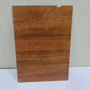 Película de PVC antiarañazos sólida de grano de <span class=keywords><strong>madera</strong></span>, rodillo de PVC a prueba de agua para impresión antidedos para espesor de superficie de gabinete 0,17-0,5mm - Product Image 4