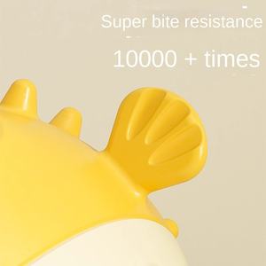 Игрушка для собак JBL Eco-Friendly TPR: прыгающая рыбка со вкусом курицы, для золотистых шерстяных пород, устойчивая к укусам - Product Image 4