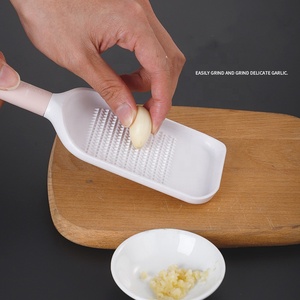 Cinq pièces PP matériel Gadgets <span class=keywords><strong>de</strong></span> <span class=keywords><strong>cuisine</strong></span> ensemble utilitaire pommes <span class=keywords><strong>de</strong></span> terre presse bébé suppléments avocat trancheuse jus <span class=keywords><strong>de</strong></span> citron ustensiles ustensiles - Product Image 4