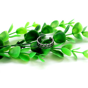 yunnique Twisted <b>Titanium</b> Steel <b>Ring</b> Geometric Shape Metal Retro Gift Jewelry - Product Image 4