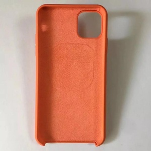 Boîte de rangement 2 en 1 pour iPhone 11 12 Pro XS XR Étui en silicone souple avec écouteurs pour Airpods - Product Image 5