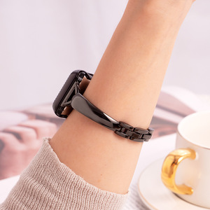 Correa de Reloj Inteligente Elegante con Hebilla en D para Mujer, Compatible con Apple 44 40 45 41 42 38mm, Brazalete de Metal Chapado en Oro Rosa - Product Image 5